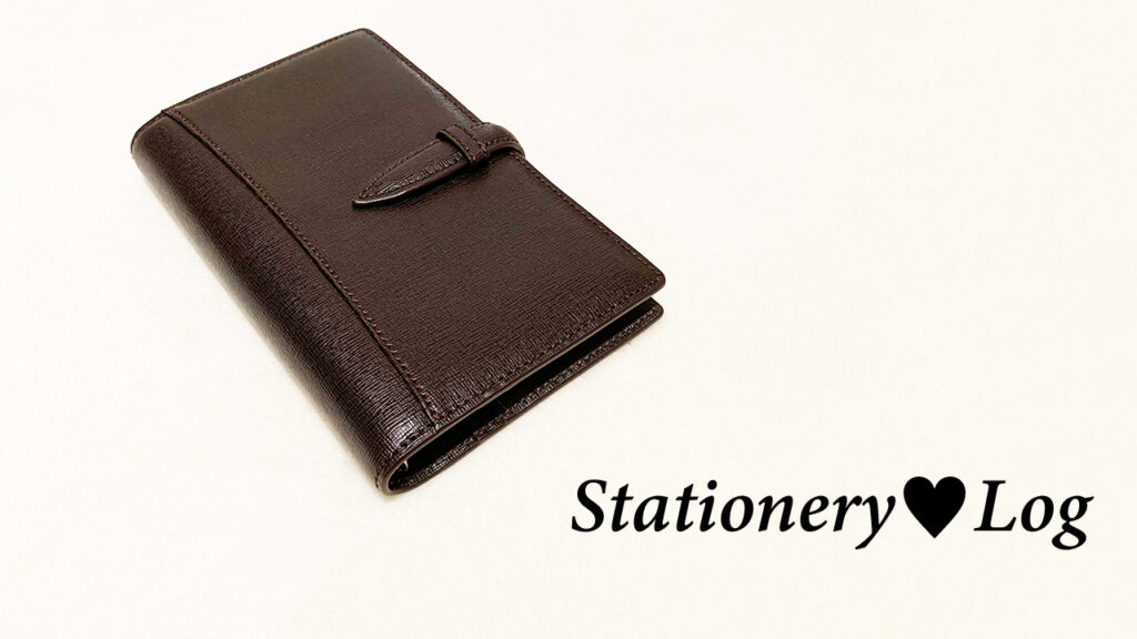 サフィアーノレザーの手帳カバー